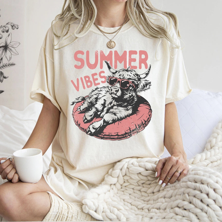 Pre-Order Highland Cow Summer Vibes Graphic Tee