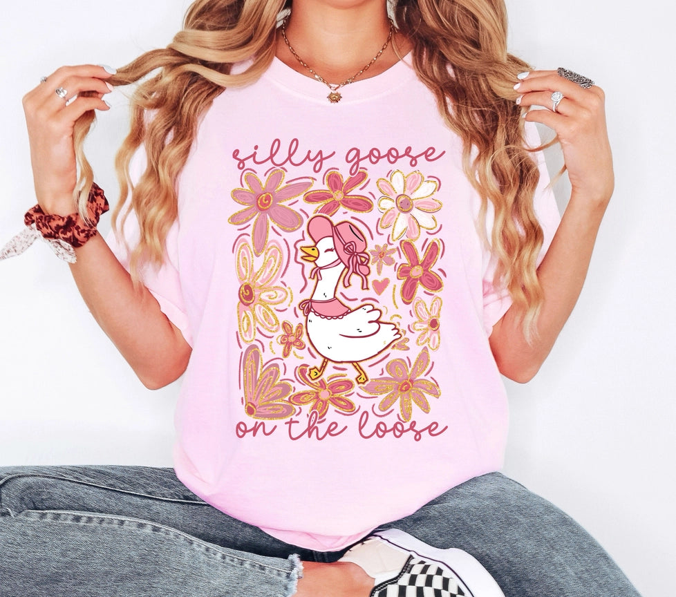 Pre-Order Silly Gooses on the Loose Graphic Tee